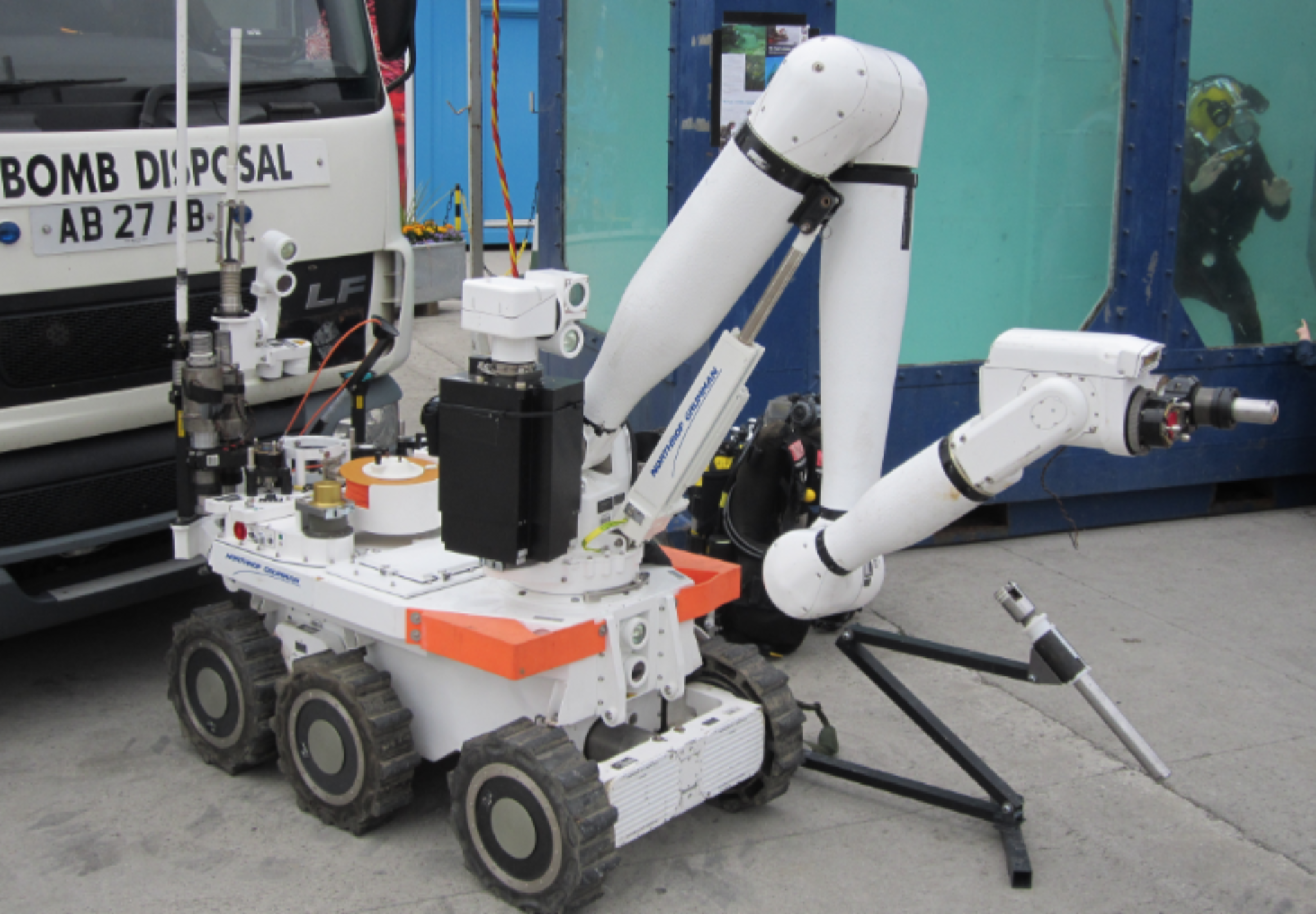 The Past and Future of Bomb Disposal Robots